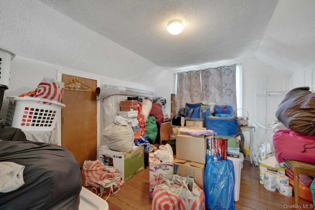 135 Smith Street, Rye, NY 10573 - Photo 11 of 22