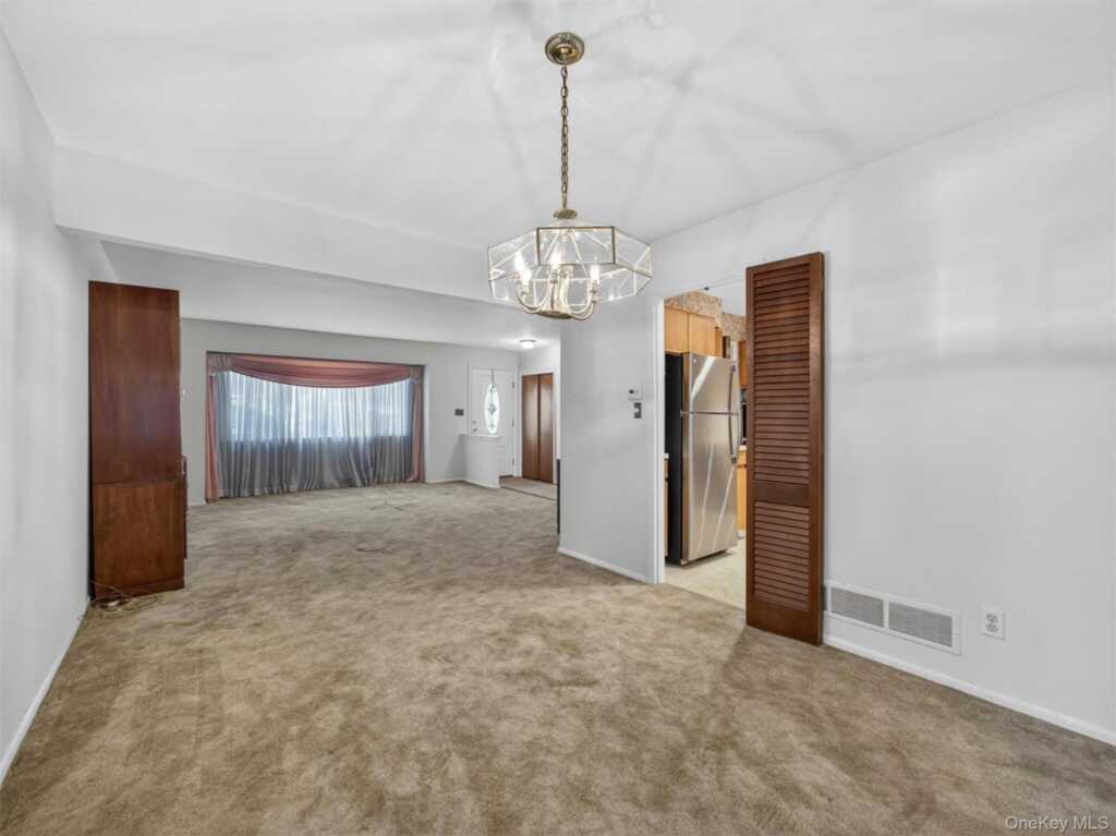 18 Mark Lane, New City, NY 10956 - Photo 12 of 32