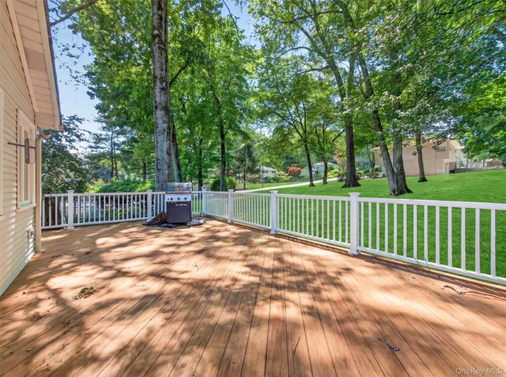 18 Mark Lane, New City, NY 10956 - Photo 28 of 32