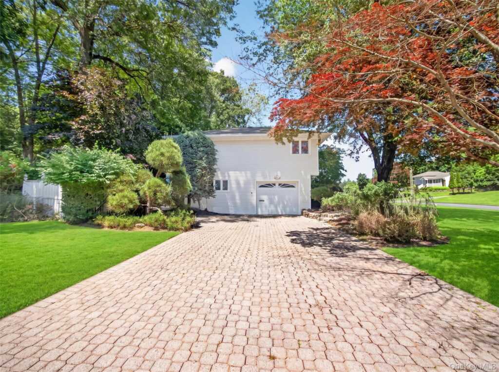 18 Mark Lane, New City, NY 10956 - Photo 3 of 32