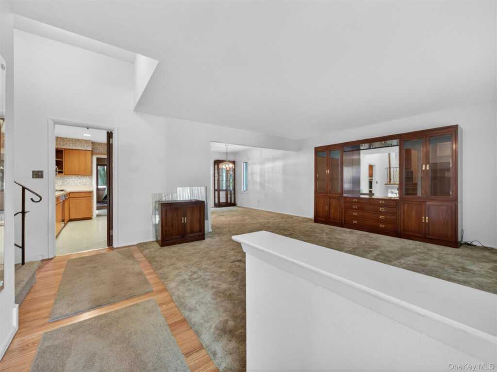 18 Mark Lane, New City, NY 10956 - Photo 6 of 32