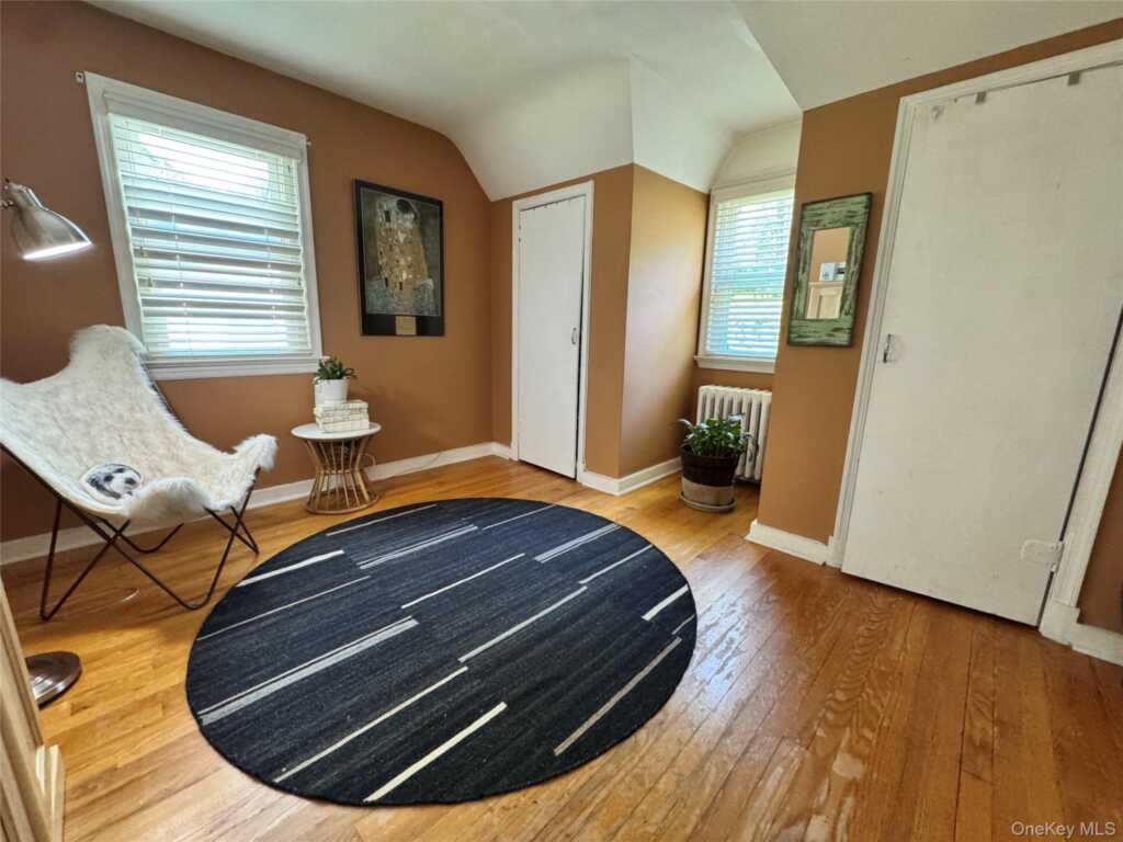 23 Chadwick Road, White Plains, NY 10604 - Photo 14 of 35
