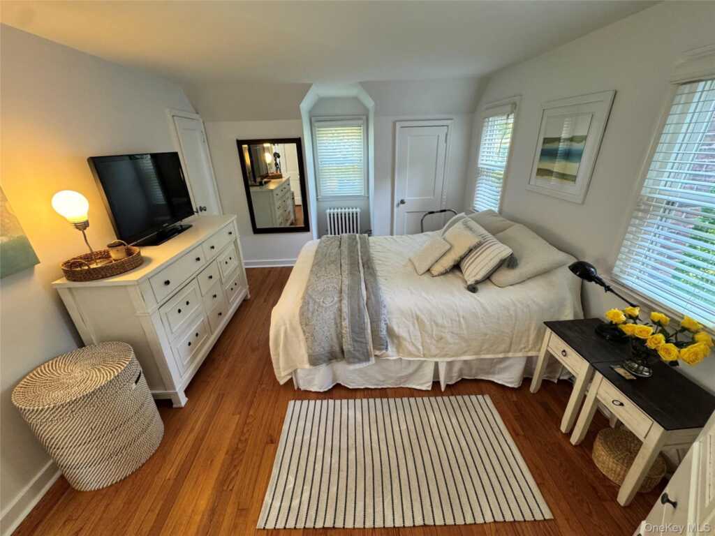 23 Chadwick Road, White Plains, NY 10604 - Photo 16 of 35
