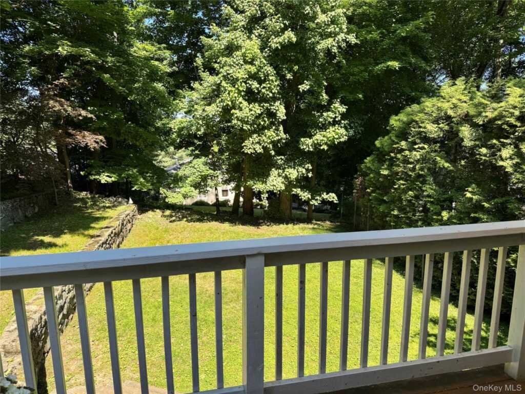 23 Chadwick Road, White Plains, NY 10604 - Photo 23 of 35