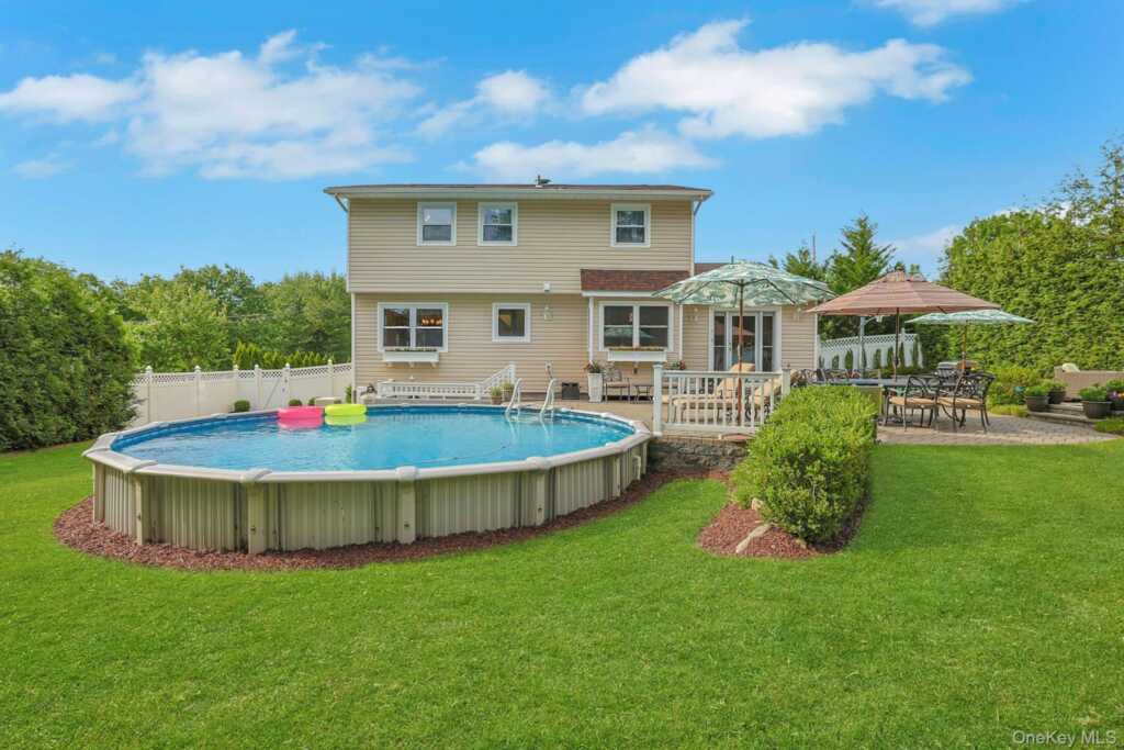 60 Pilgrim Court, Pearl River, NY 10965 - Photo 29 of 50