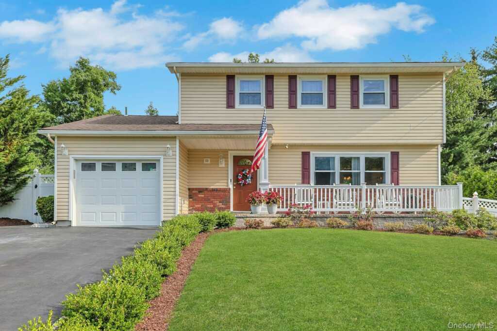 60 Pilgrim Court, Pearl River, NY 10965 - Photo 35 of 50