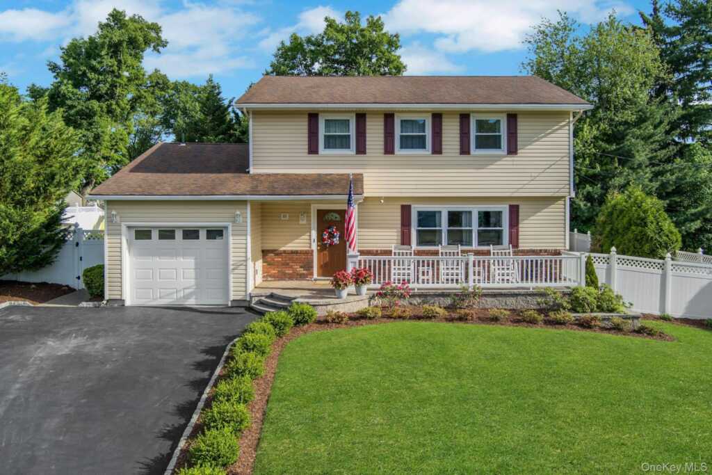 60 Pilgrim Court, Pearl River, NY 10965 - Photo 37 of 50