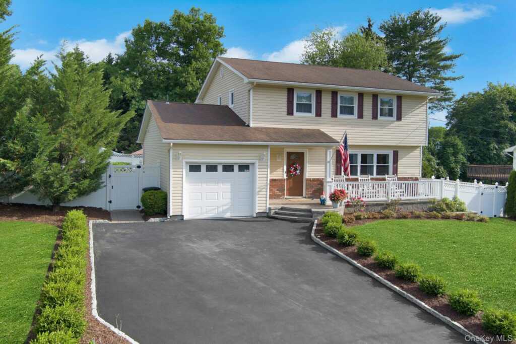 60 Pilgrim Court, Pearl River, NY 10965 - Photo 38 of 50