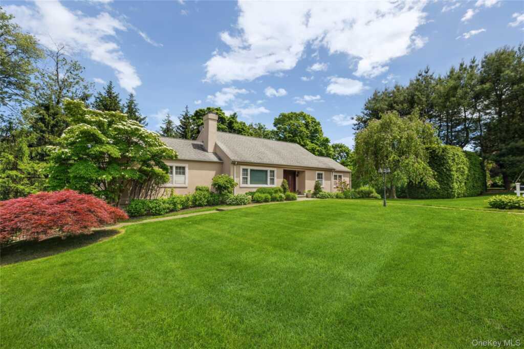 1 Hunting Ridge Road, White Plains, NY 10605 - Photo 45 of 48