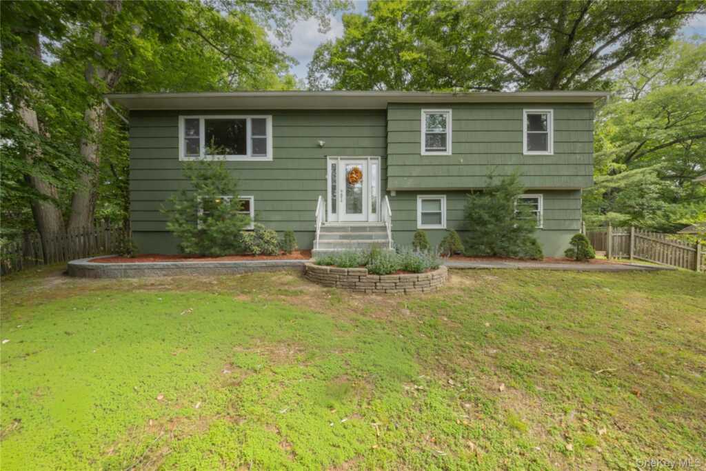 11 Guterl Terrace, Pearl River, NY 10965 - Photo 22 of 34