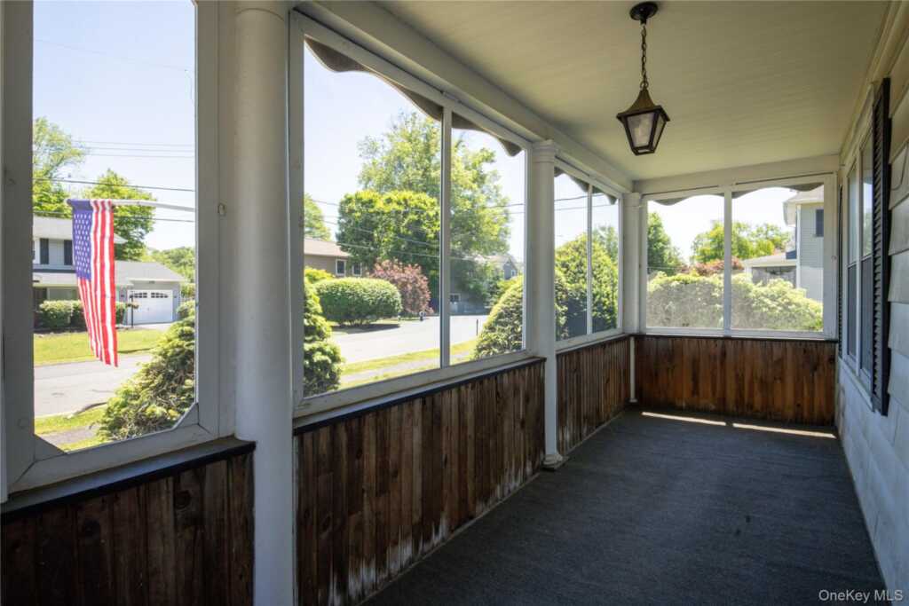 97 N Serven Street, Pearl River, NY 10965 - Photo 4 of 16