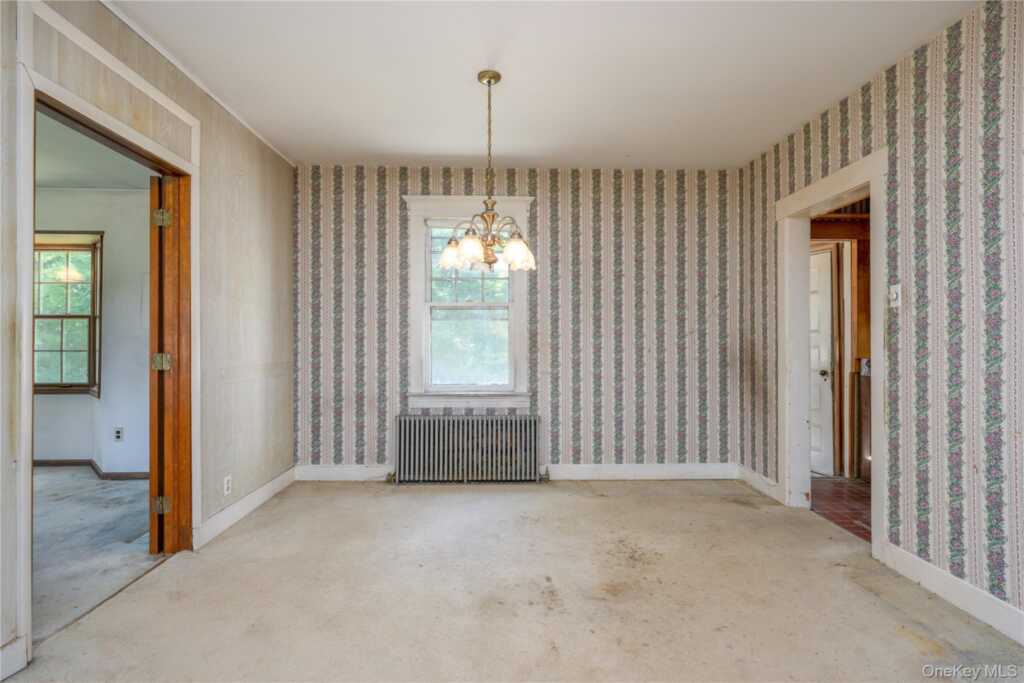 97 N Serven Street, Pearl River, NY 10965 - Photo 9 of 16