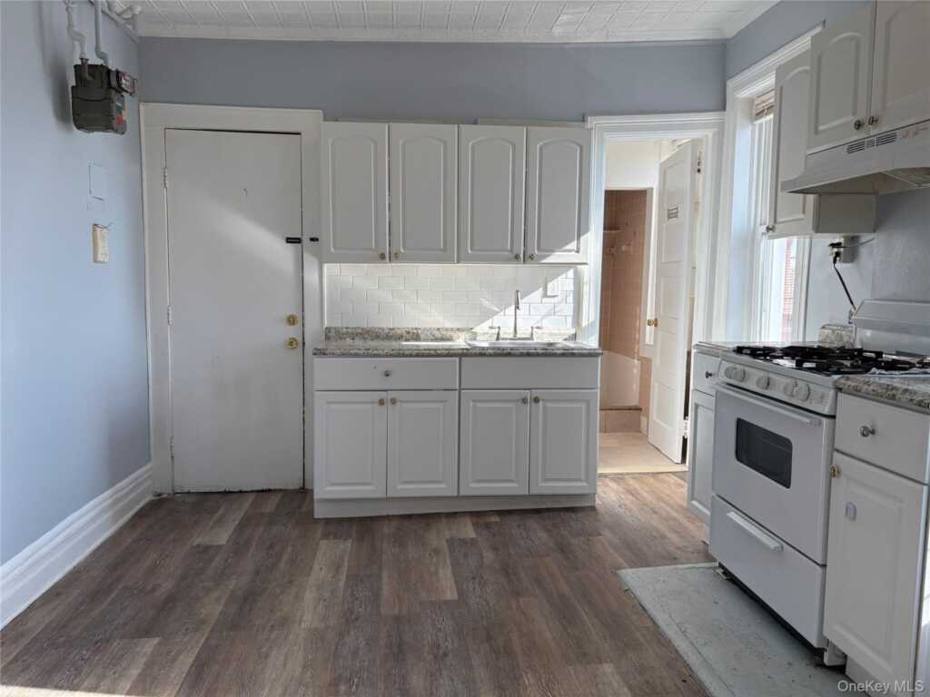 49 Fifth Street, Unit #8, New Rochelle, NY 10801 - Photo 4 of 10