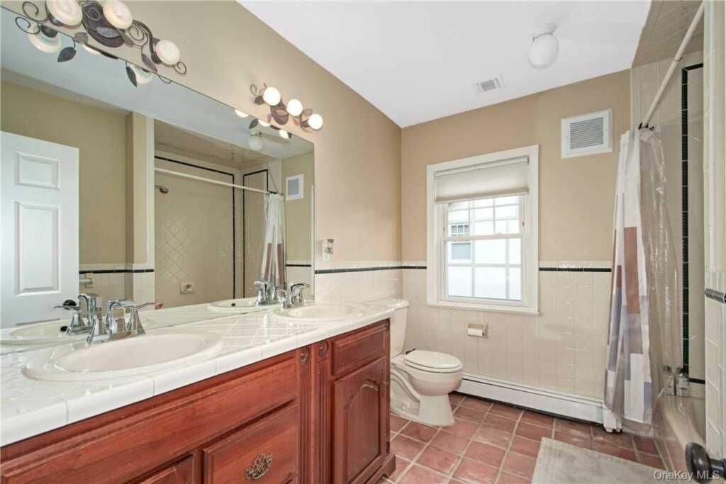 18 Elmwood Avenue, Rye, NY 10580 - Photo 19 of 25