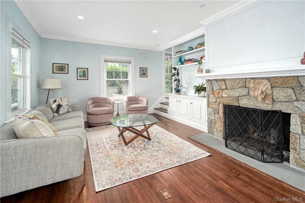 18 Elmwood Avenue, Rye, NY 10580 - Photo 5 of 25