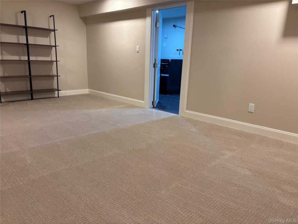 452 Somerset Drive, Unit #F, Pearl River, NY 10965 - Photo 26 of 31