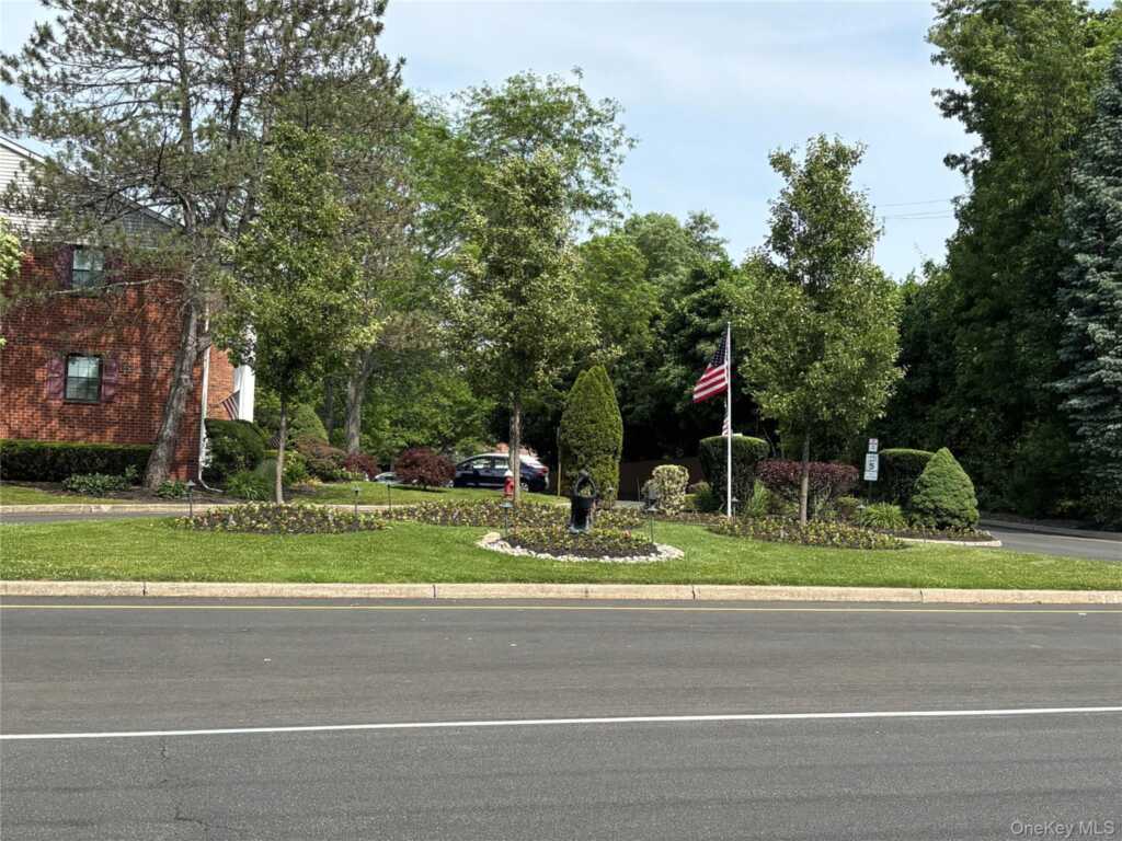 452 Somerset Drive, Unit #F, Pearl River, NY 10965 - Photo 31 of 31
