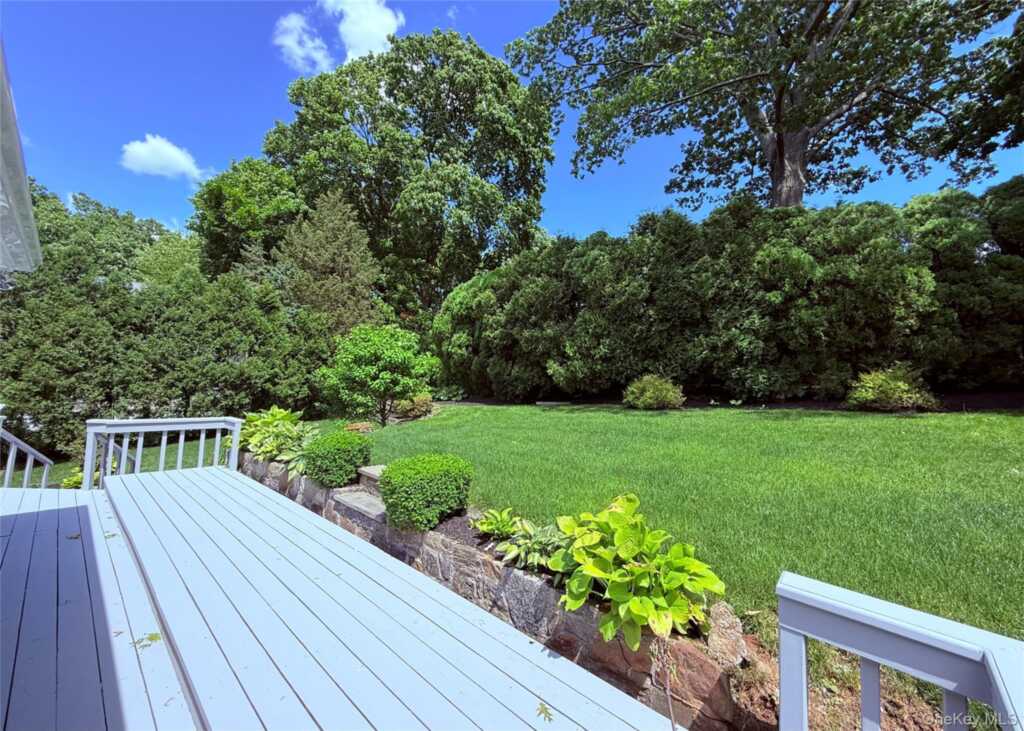 835 Shore Acres Drive, Rye, NY 10543 - Photo 40 of 41