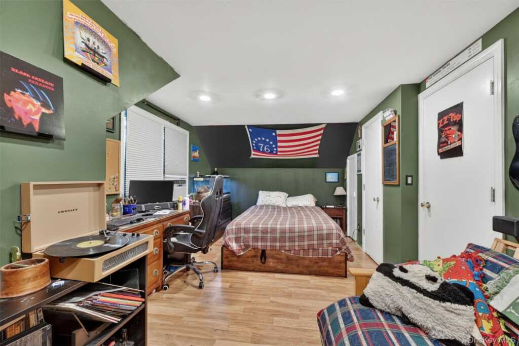 13 Prospect Place, Suffern, NY 10901 - Photo 17 of 29