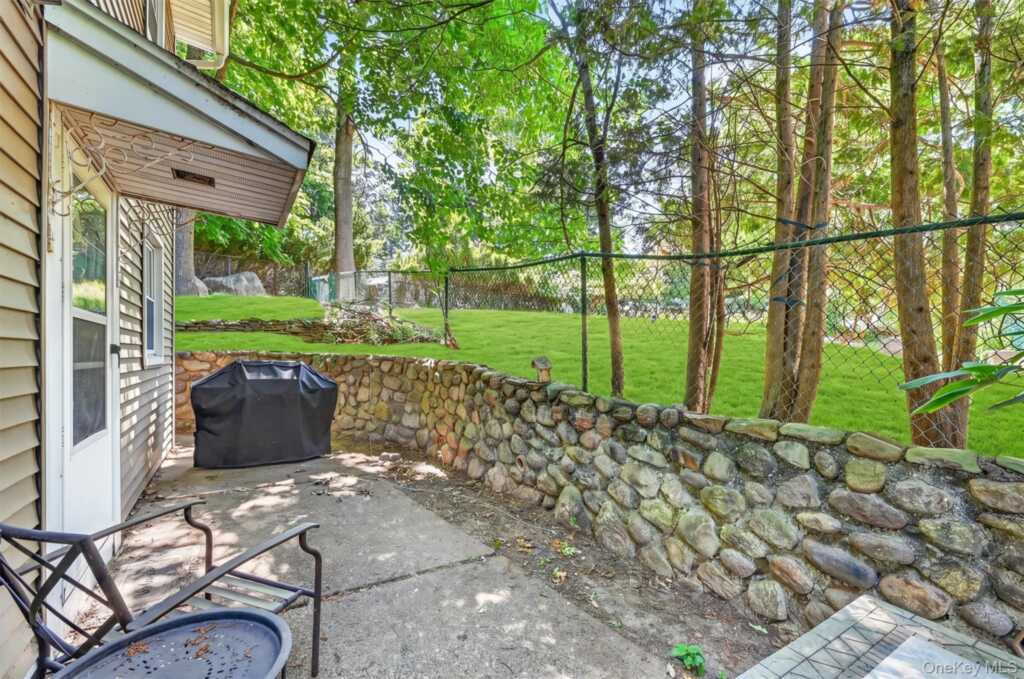 13 Prospect Place, Suffern, NY 10901 - Photo 21 of 29