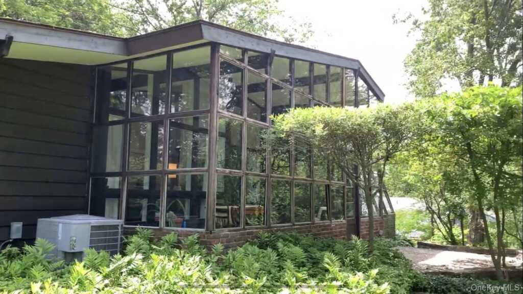 424 N Ridge Street, Rye, NY 10573 - Photo 3 of 23