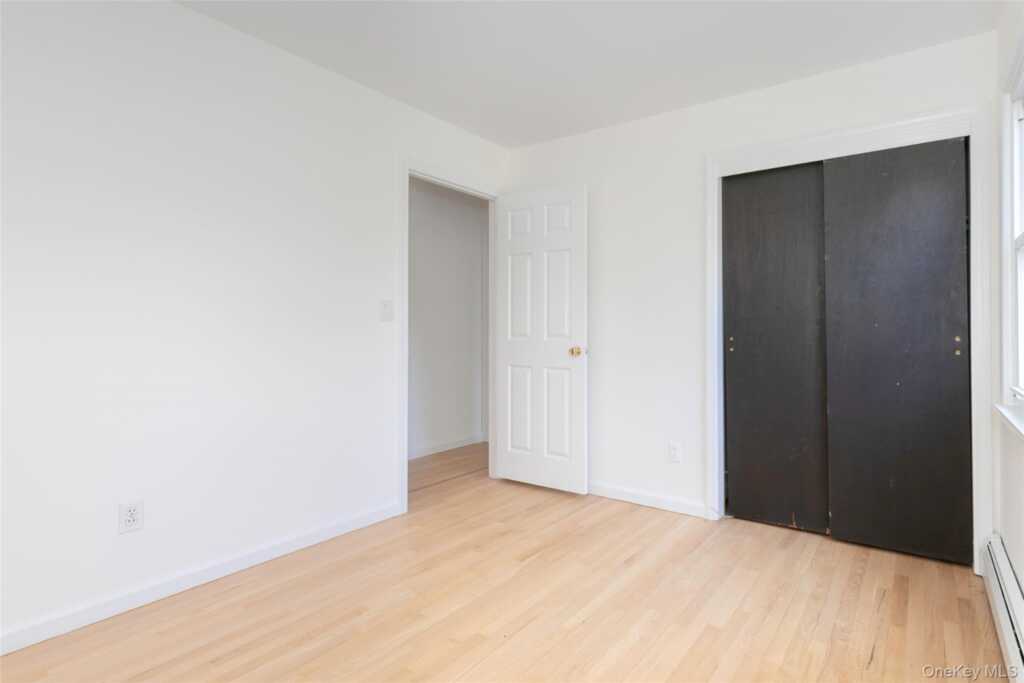 48 Clinton Avenue, Rye, NY 10580 - Photo 24 of 39