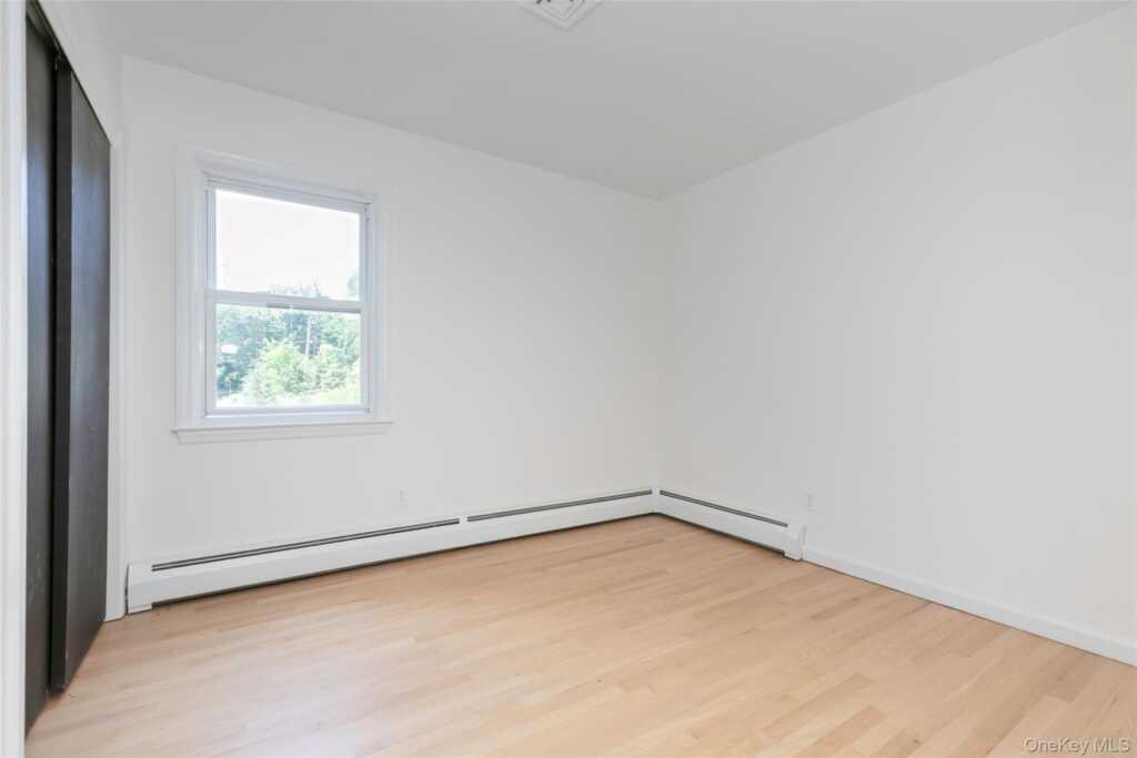 48 Clinton Avenue, Rye, NY 10580 - Photo 25 of 39