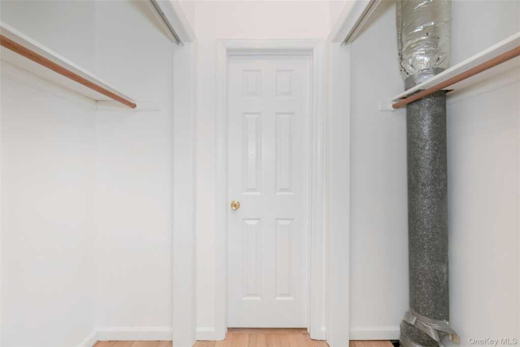 48 Clinton Avenue, Rye, NY 10580 - Photo 28 of 39