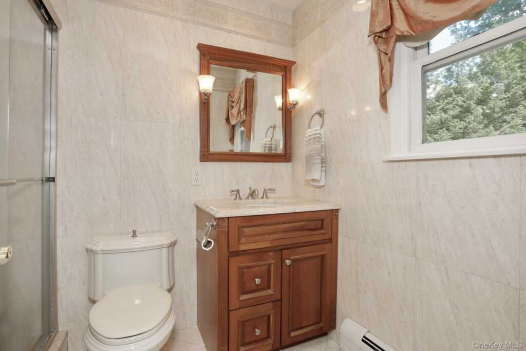4 Plum Court, Nanuet, NY 10954 - Photo 26 of 47