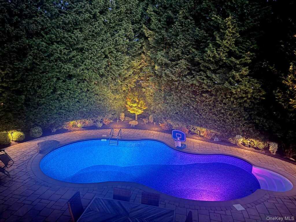 4 Plum Court, Nanuet, NY 10954 - Photo 41 of 47