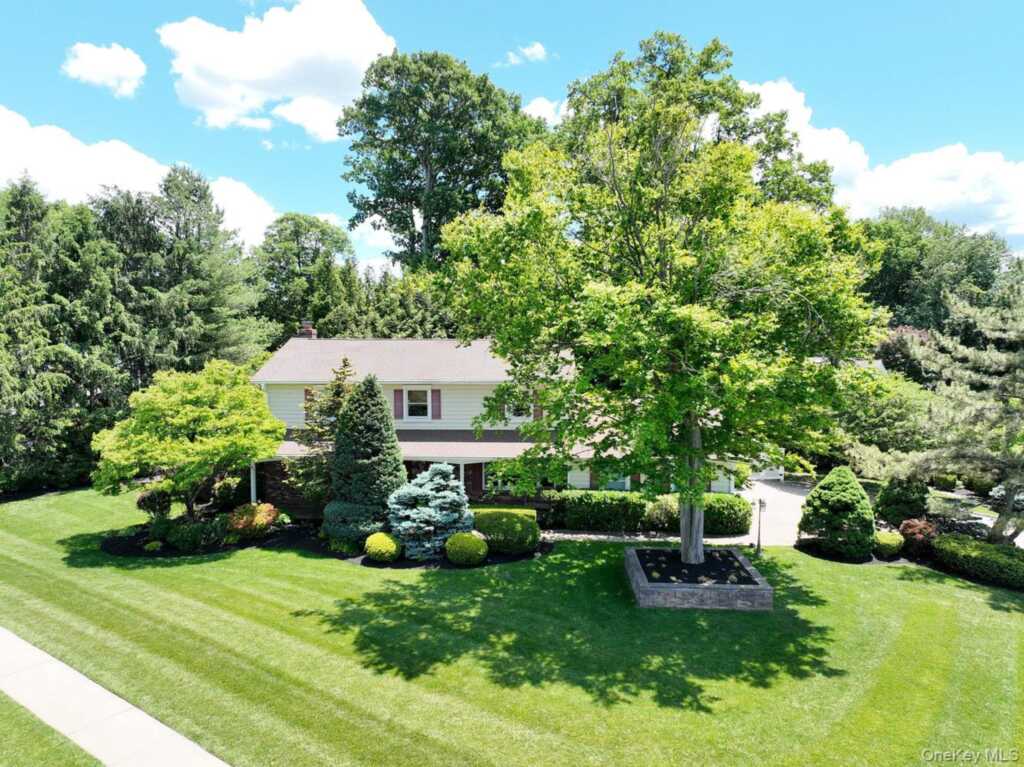 4 Plum Court, Nanuet, NY 10954 - Photo 43 of 47