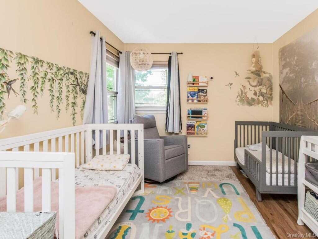 36 Balmoral Crescent, White Plains, NY 10607 - Photo 21 of 39