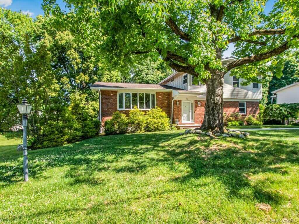 36 Balmoral Crescent, White Plains, NY 10607 - Photo 35 of 39