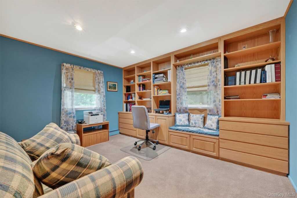 7 Spur Drive, Nanuet, NY 10954 - Photo 20 of 41