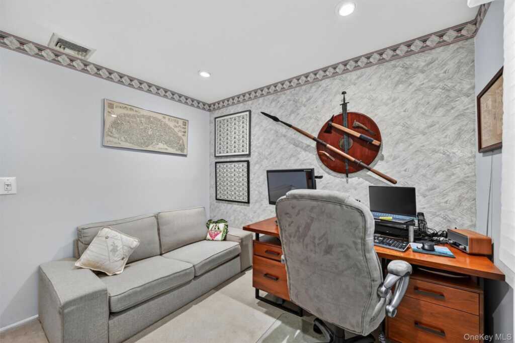 7 Spur Drive, Nanuet, NY 10954 - Photo 24 of 41