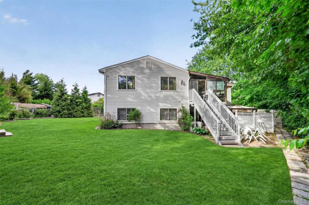 7 Spur Drive, Nanuet, NY 10954 - Photo 38 of 41