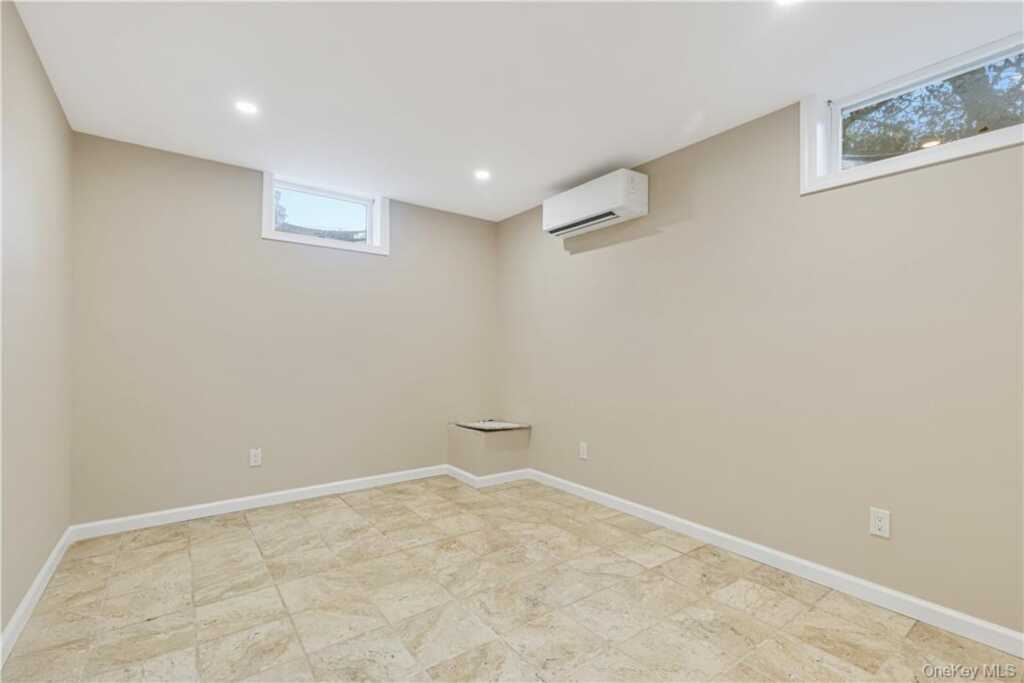 5 Paddock Road, Rye, NY 10573 - Photo 17 of 23