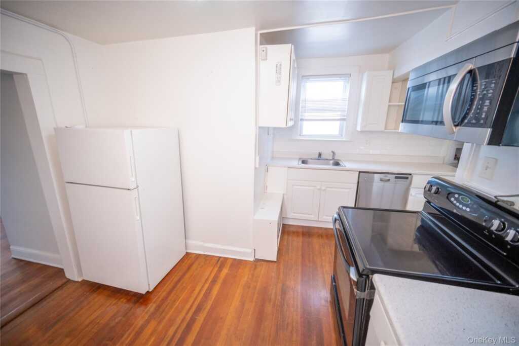 145 N Main Street, Unit #2nd Floor, Rye, NY 10573 - Photo 5 of 16