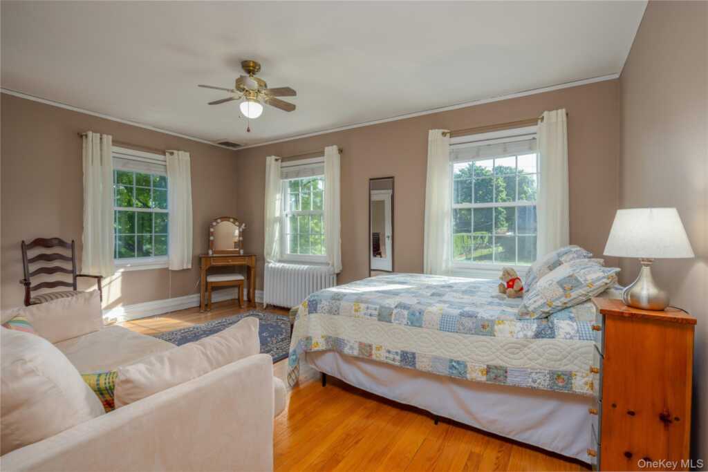 159 Fenimore Road, New Rochelle, NY 10804 - Photo 17 of 42