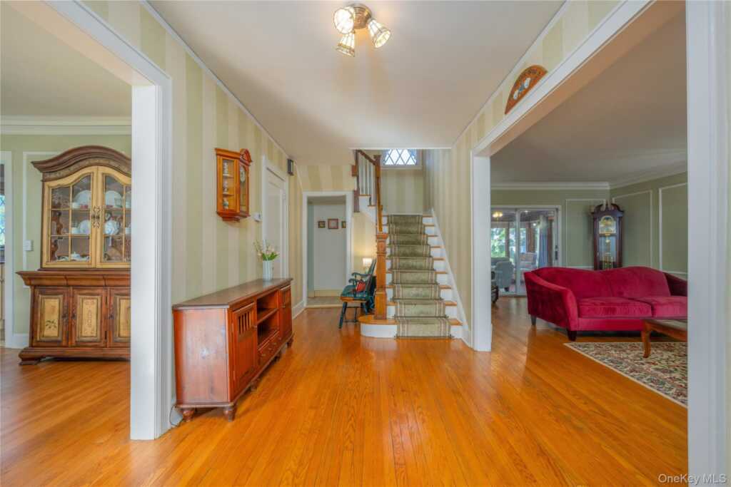 159 Fenimore Road, New Rochelle, NY 10804 - Photo 2 of 42