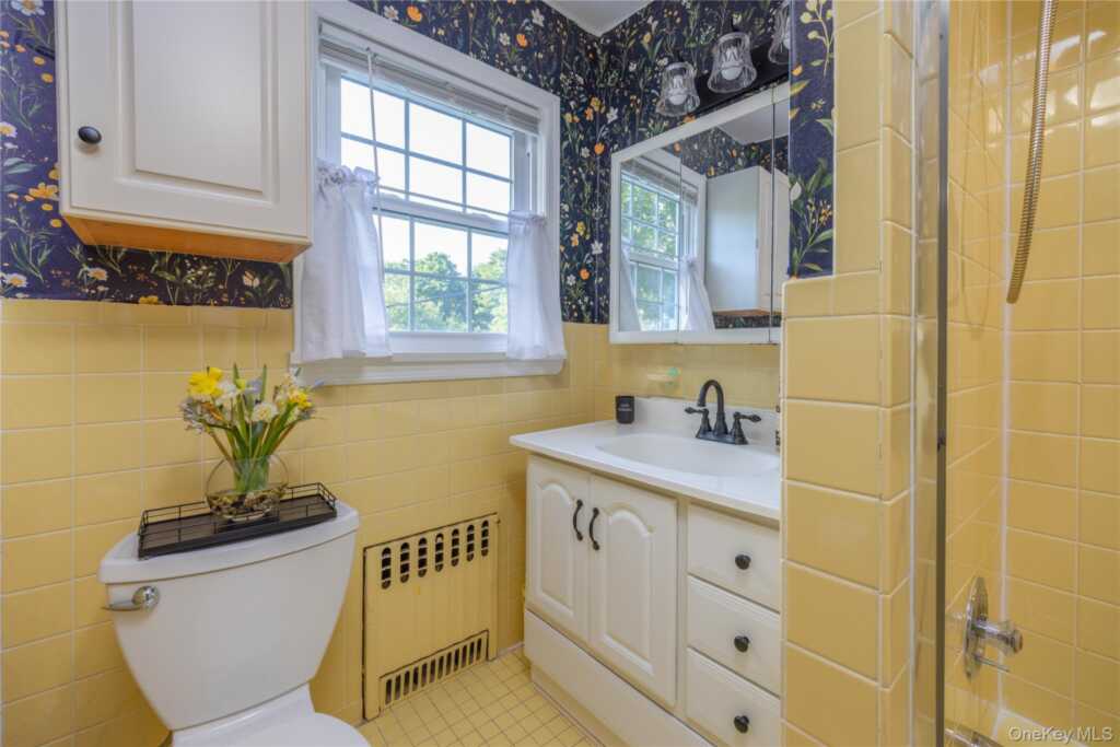 159 Fenimore Road, New Rochelle, NY 10804 - Photo 21 of 42
