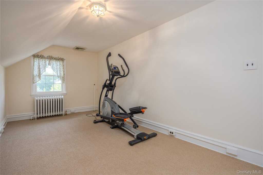 159 Fenimore Road, New Rochelle, NY 10804 - Photo 40 of 42
