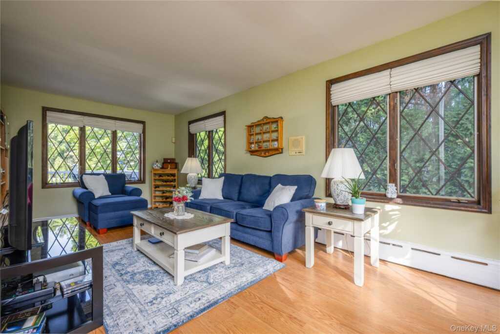 159 Fenimore Road, New Rochelle, NY 10804 - Photo 6 of 42