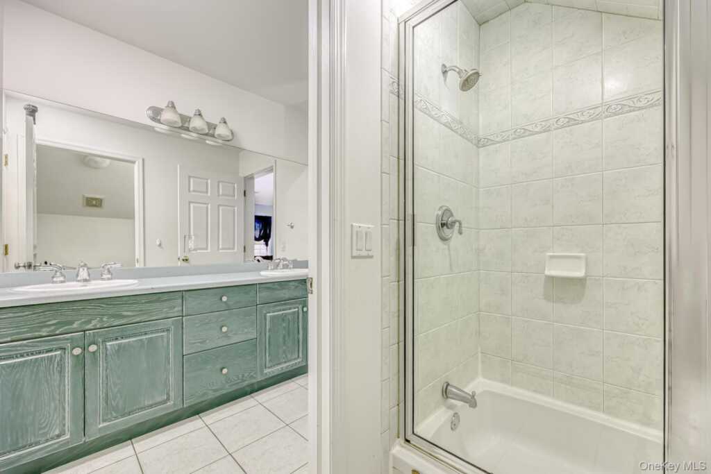 22 Golden Road, Suffern, NY 10901 - Photo 25 of 41