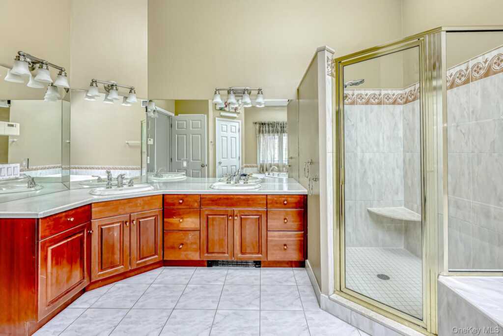 22 Golden Road, Suffern, NY 10901 - Photo 34 of 41
