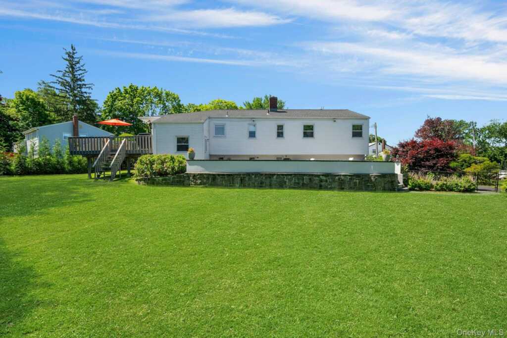 101 Windsor Oval, New Rochelle, NY 10805 - Photo 27 of 48