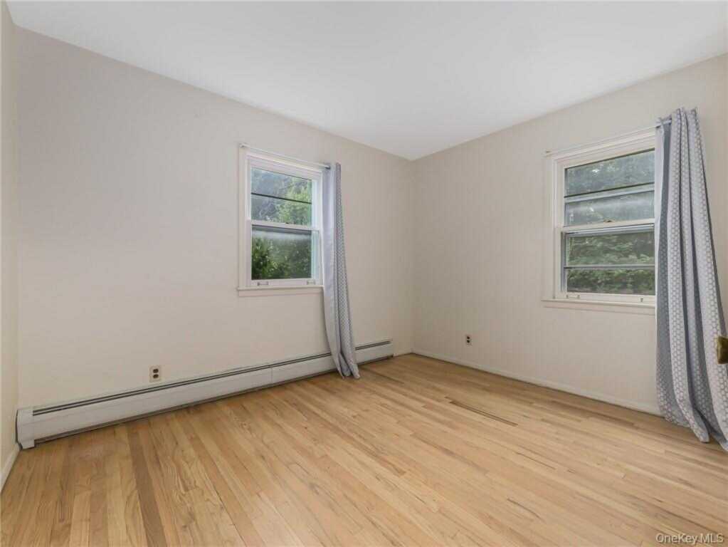 7 S Park Avenue, Nanuet, NY 10954 - Photo 14 of 28