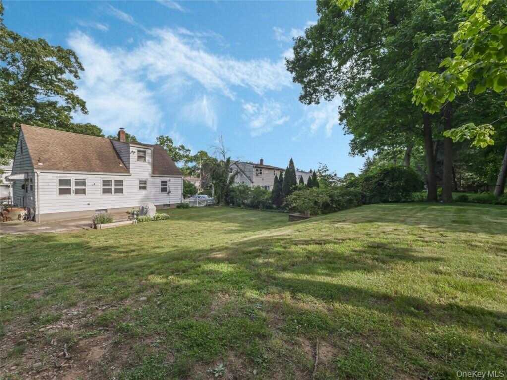 7 S Park Avenue, Nanuet, NY 10954 - Photo 27 of 28