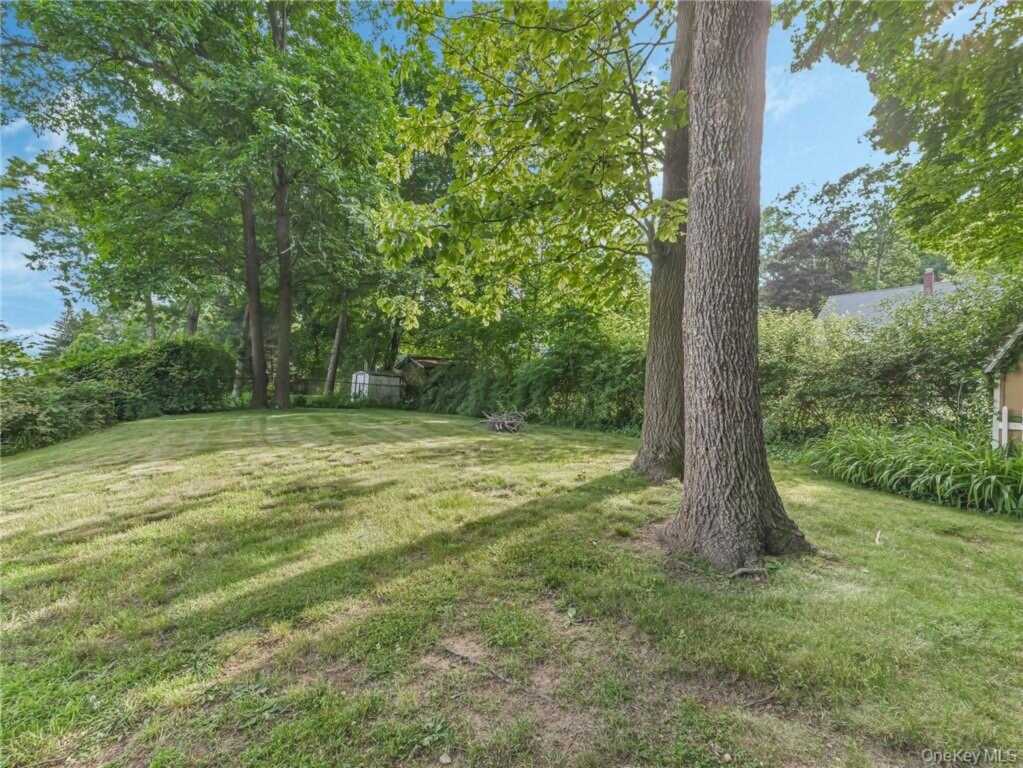 7 S Park Avenue, Nanuet, NY 10954 - Photo 28 of 28