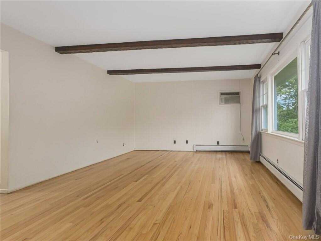 7 S Park Avenue, Nanuet, NY 10954 - Photo 9 of 28